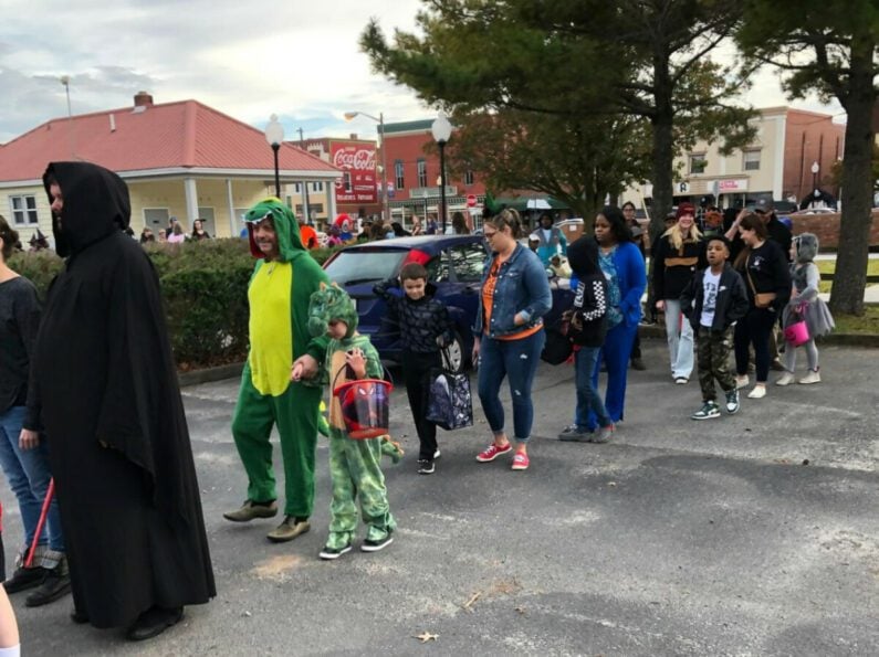 Parksley Halloween Trunk or Treat